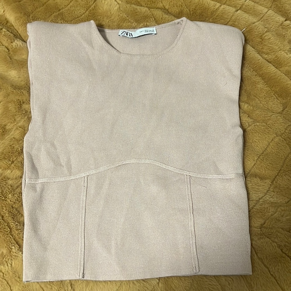 Zara light pink shoulder pads top